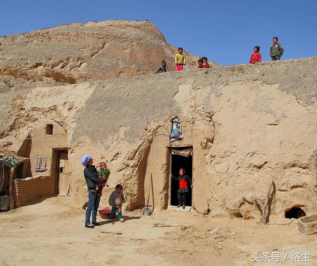 海原大地震每一百年一次吗，人和人在苦难中最亲近
