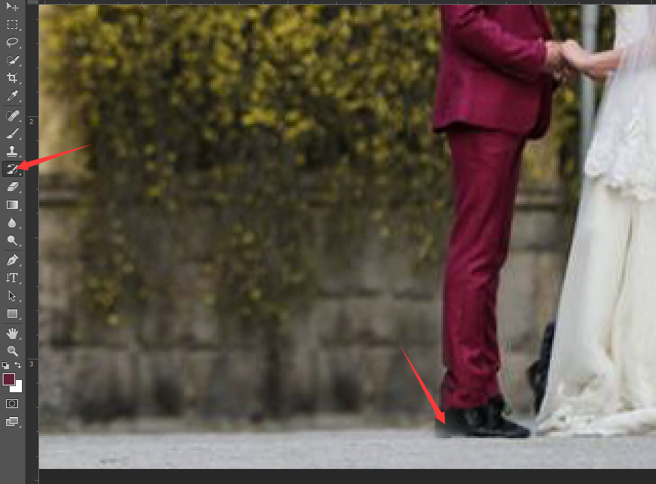 仿制图章工具怎么用，ps菜鸟入门教程（Photoshop使用技巧之——仿制图章修照片的超强运用）