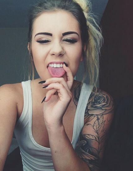 属蛇的人是最有做明星潜质的人，娱乐圈属蛇的明星（最具诱惑力的三大生肖女）