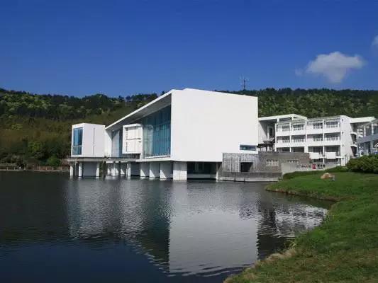 苏州信息职业技术学校，苏州高等职业技术学校（手指头太少，数不过来了）