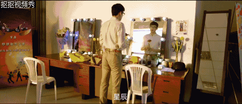 陈妍希家境超富裕，陈妍希家很有钱（她被称为“小钟楚红”）