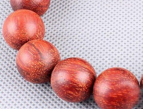 佛珠颗数对照表，佛珠35个是啥意思（详解小叶紫檀手串等级划分及对应价位）