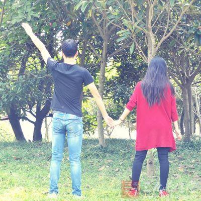 2月12生肖外遇烂桃花排行榜，烂桃花生肖女（十二生肖这时候的出轨率极高）