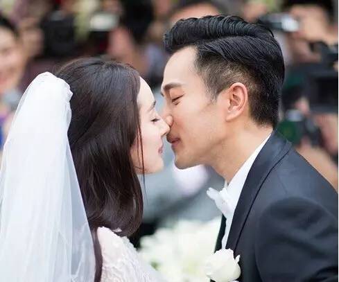 较劲模范夫妻，模范夫妻 较劲（娱乐圈的恩爱夫妻档——虐哭单身汪）