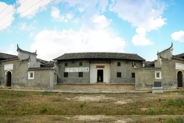 宁都县属于哪个市，宁都县在哪个省哪个市（攻略丨感受客家赣南探寻“红、绿、古”三色小城宁都）