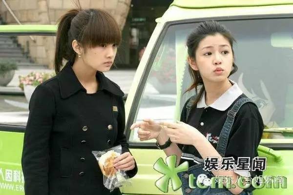 陈妍希家境超富裕，陈妍希家很有钱（她被称为“小钟楚红”）