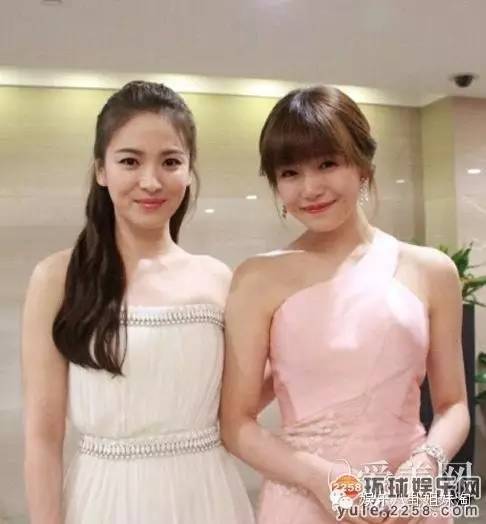 陈妍希家境超富裕，陈妍希家很有钱（她被称为“小钟楚红”）