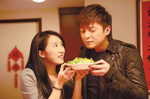 马苏德列名是什么意思，列名合同是什么意思（刘德华佟大为身边都有个低调的他）