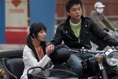 马苏德列名是什么意思，列名合同是什么意思（刘德华佟大为身边都有个低调的他）