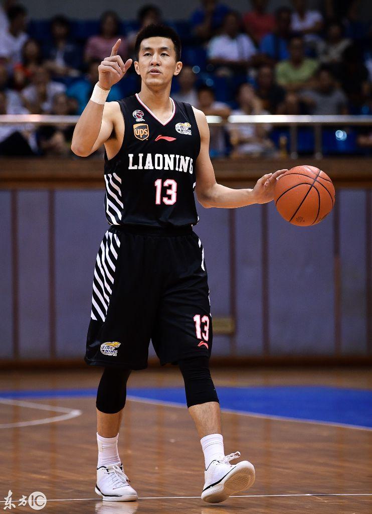 外国人都来打CBA了，你知道为啥吗？服这几个理由，这很CBA