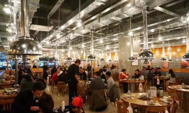 千明勋裴涩琪结婚，裴涩琪婚礼现场照曝光（韩国国民MC姜虎东变身烤肉店老板）