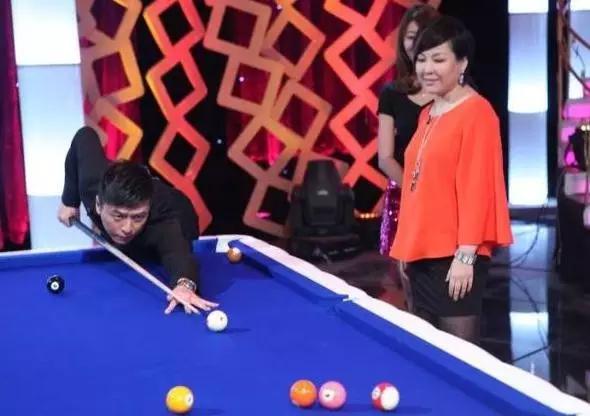 马苏德列名是什么意思，列名合同是什么意思（刘德华佟大为身边都有个低调的他）