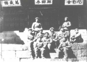 传奇将军曾泽生，率部全歼英军皇家坦克营，1955年授开国中将衔