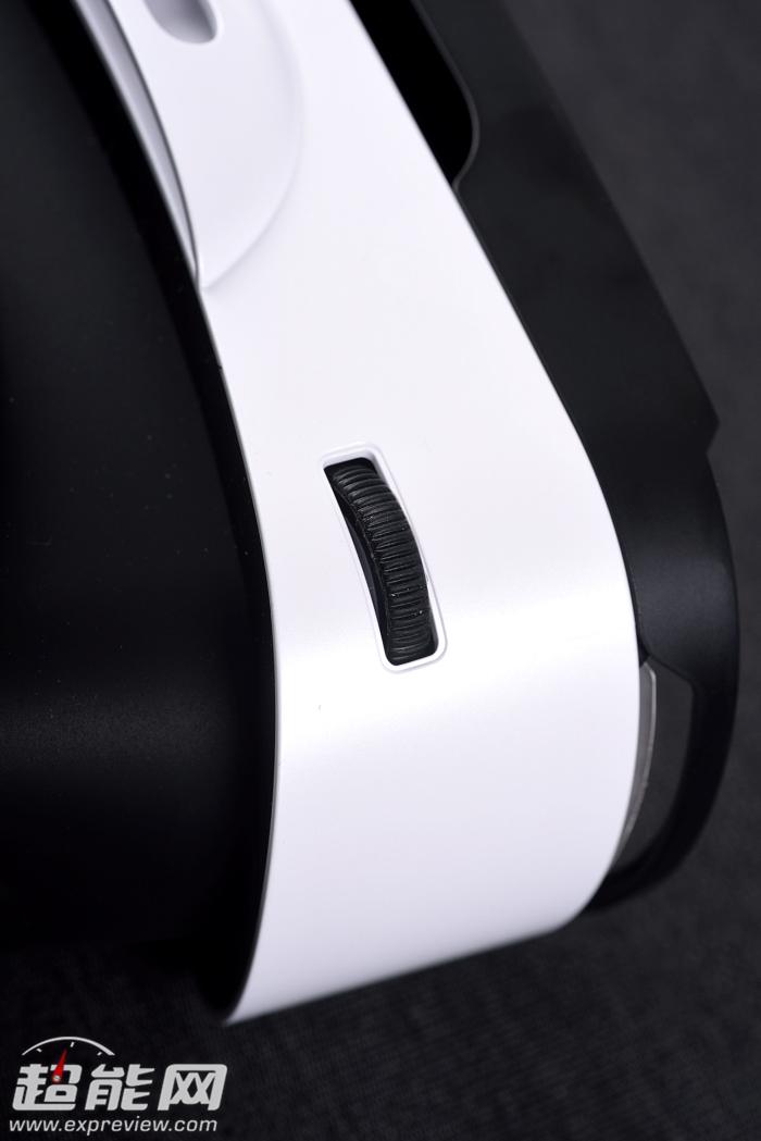 暴风魔镜app下载，暴风魔镜3（国产VR设备的急先锋）