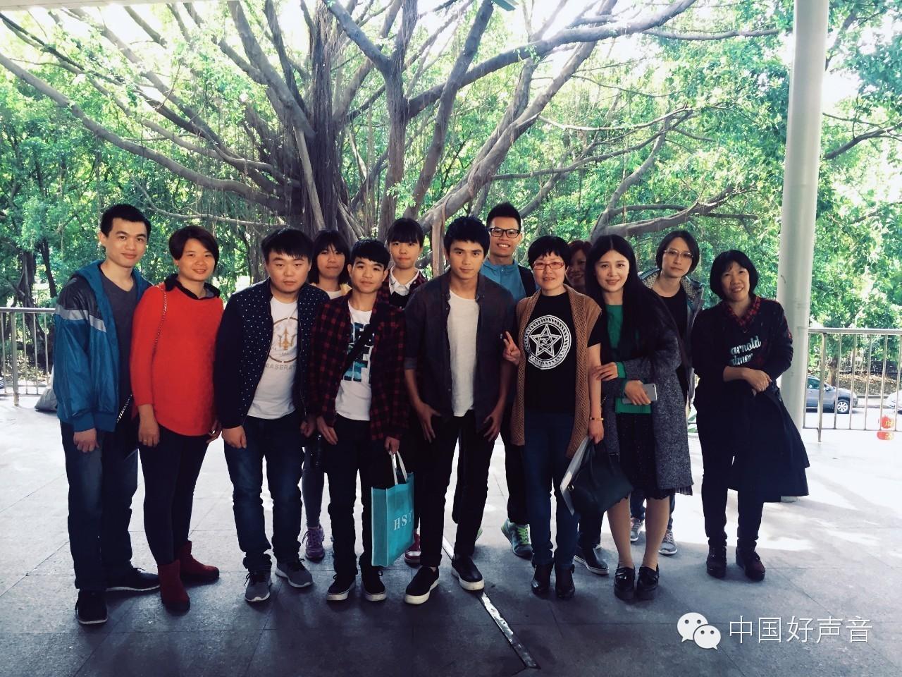 张恒远歌曲搜索方法，播放张恒远的歌曲（张恒远重新出发“顽皮”归来）