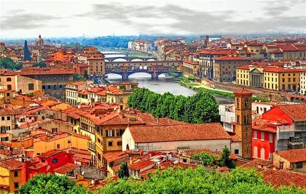 意大利有哪些城市(瑞士最浪漫的城市)
