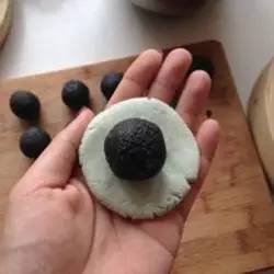 艾叶大蒜煮鸡蛋，五月端午艾煮鸡蛋（赏花踏青尝美食）