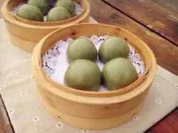 艾叶大蒜煮鸡蛋，五月端午艾煮鸡蛋（赏花踏青尝美食）