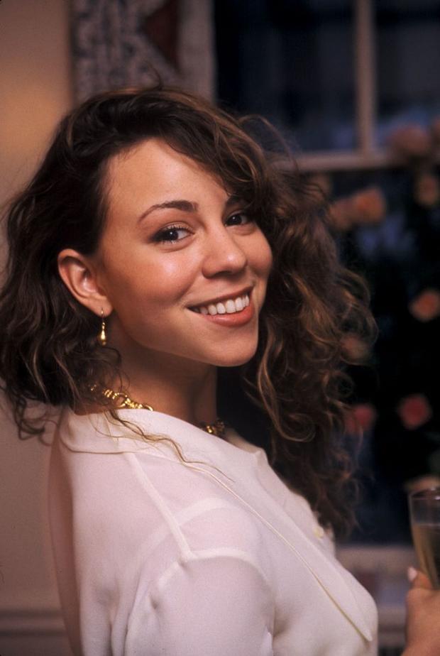 在公寓里,我喜欢穿着内衣走动,"约会"玛利亚·凯莉