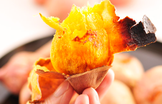 微波炉可以烤红薯吗，微波炉烤红薯（微波炉烤红薯会爆炸吗）