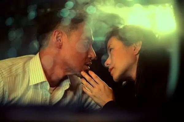 二硫碘化钾是什么意思网络用语，二硫碘化钾是什么意思（周润发拒绝的法国名媛“打车轮”是什么）