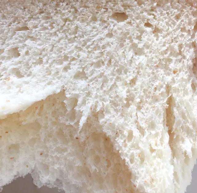 减肥期间适合吃哪种全麦面包，减肥时最常吃的全麦面包Top5