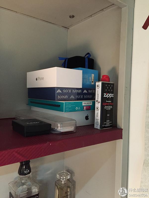 阿玛尼男士钱包，真实灵异阿玛尼包包男款（一名即将毕业的大学生晒桌面）