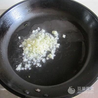 炒蒜蓉的做法，蒜蓉炒西兰花的做法