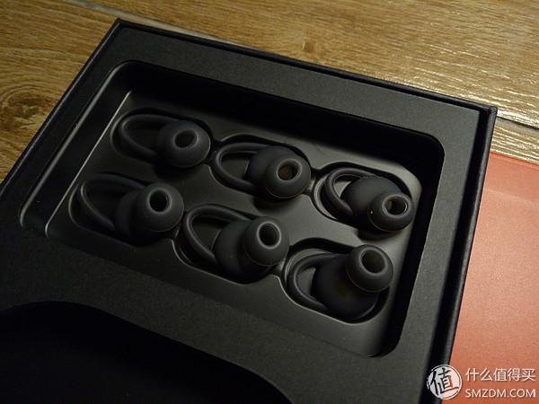 eazz拉杆箱怎么样，eazz拉杆箱测评（蓝牙运动耳机）