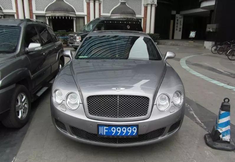 川w是那里的牌照,川w是什么地方的车牌号(成都的车牌为啥是川a)