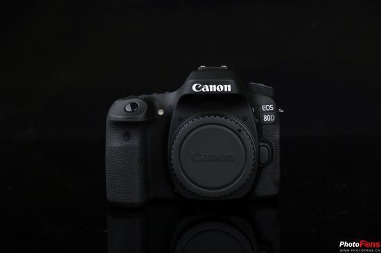 佳能80d怎么样，佳能eos80d单反套机怎么样（中端单反全面提升）