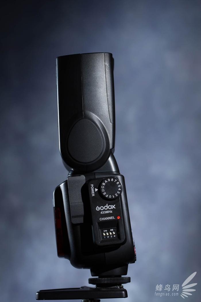 闪光灯眼神光板怎么用，闪光灯眼里的光怎么弄（神牛V860IIC闪光灯试用）