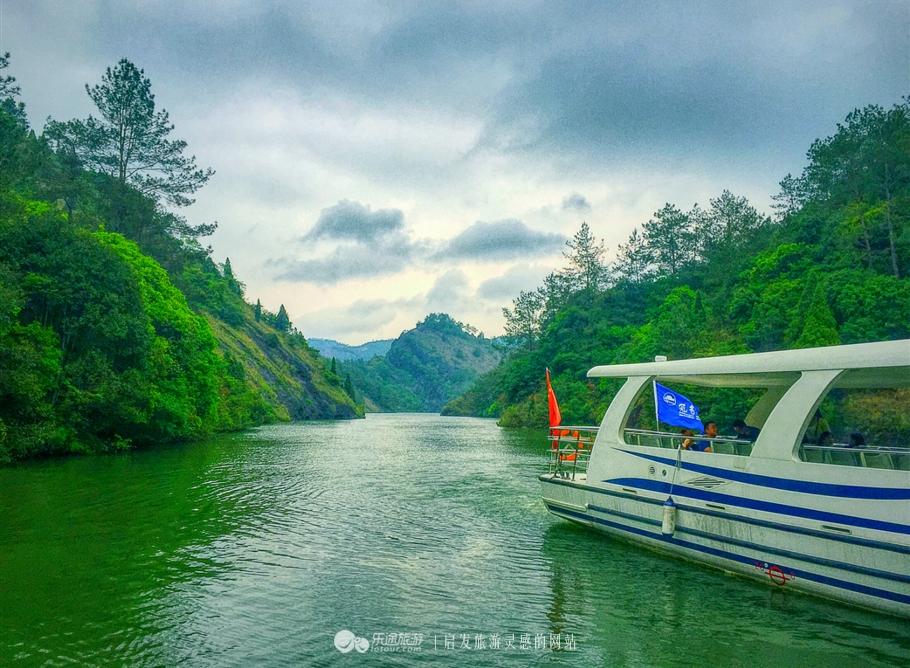冠豸山好玩吗，冠豸山值得去吗（未成年人请在家长指导下观看）