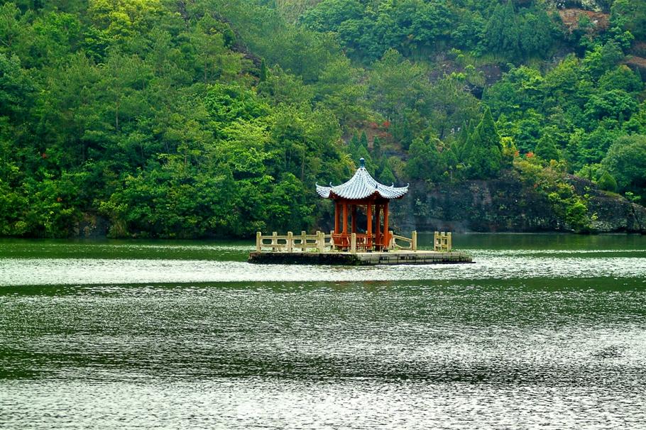 冠豸山好玩吗，冠豸山值得去吗（未成年人请在家长指导下观看）