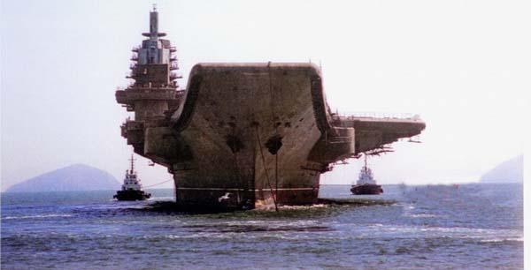 瓦良格号航母回国历程，瓦良格号航母购买真相（中国人应牢记这段自强的历史）