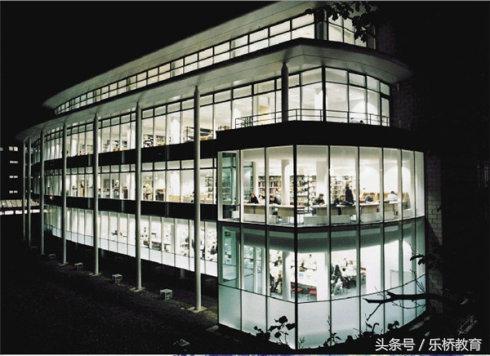 贝德福德大学排名及研究生申请条件，英国贝德福德大学排名（<University）