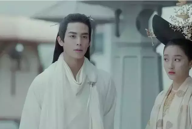 凤玄宫殇讲的啥，凤玄宫殇（3.0分这么雷剧很久没见到了）