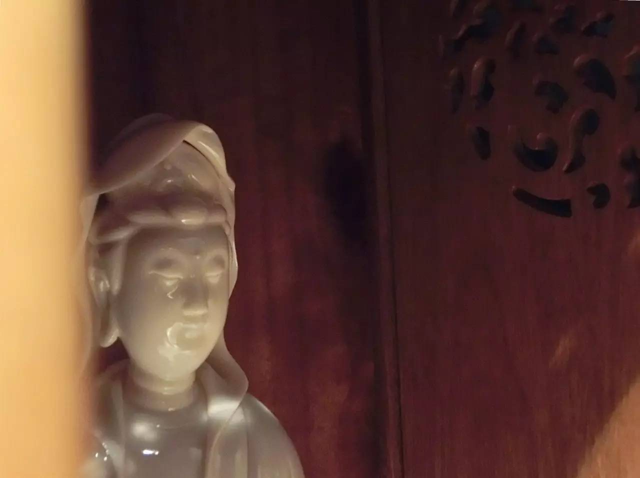 如何摆放佛龛的位置，佛龛摆放位置方向（佛龛：神灵栖居之所<二>）