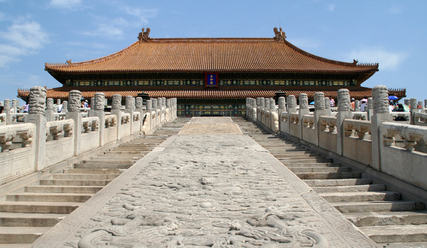 为什么翊坤宫影壁上会有错别字，故宫翊坤宫主殿面积（故宫里竟然也有“错字”）