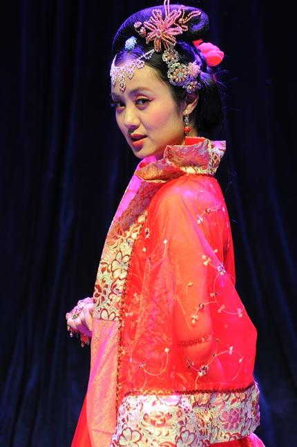 为什么翊坤宫影壁上会有错别字，故宫翊坤宫主殿面积（故宫里竟然也有“错字”）