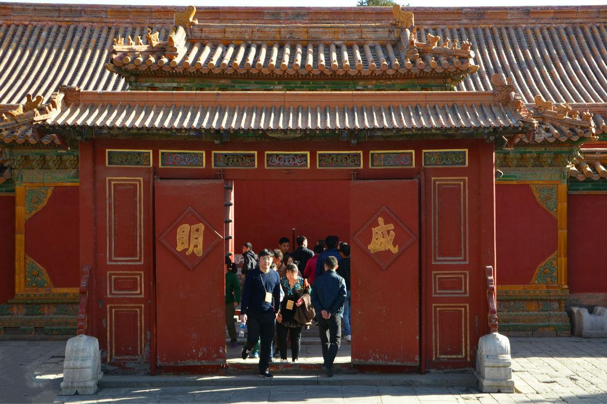 为什么翊坤宫影壁上会有错别字,故宫翊坤宫主殿面积(故宫里竟然也有"