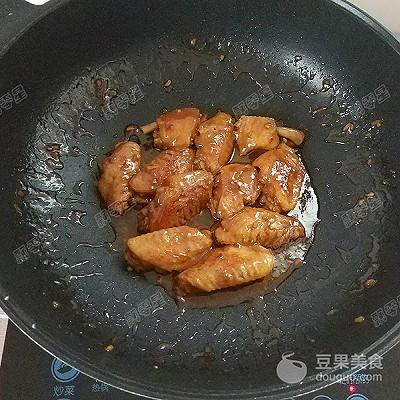 蚝油鸡翅的做法，蚝油鸡翅的做法烤箱（蚝油鸡翅图片）