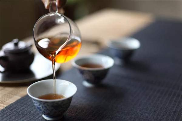 泡茶水温多少度合适，不同茶类的泡茶水温