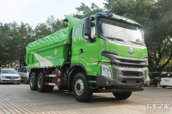 东风柳汽 乘龙h7渣土车