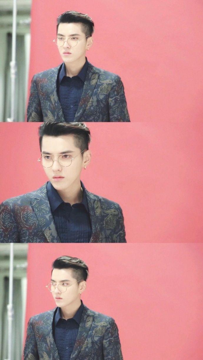 吴亦凡高清图片   凡，此生挚爱゜，此生至爱和此生挚爱（吴亦凡高清壁纸来袭）