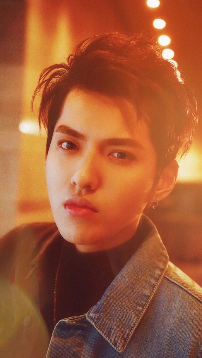 吴亦凡高清图片   凡，此生挚爱゜，此生至爱和此生挚爱（吴亦凡高清壁纸来袭）