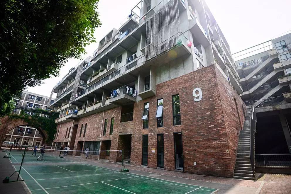 标榜职业技术学院(国际标榜职业学校)