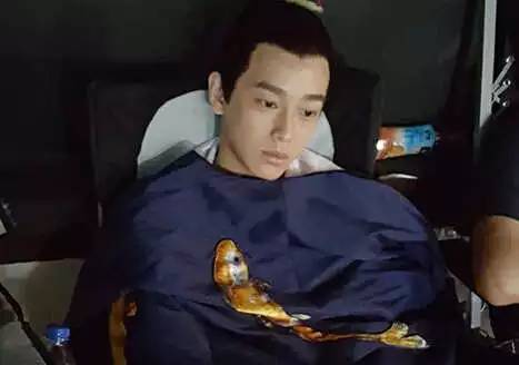 吃甜甜圈是什么意思污，男生说甜甜圈是什么梗（如何花最少的钱装最多的逼）