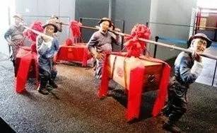 才高八斗指的是谁，才高八斗的八斗指的是谁（古代身高八尺、才高八斗、腰缠万贯到底是什么概念）