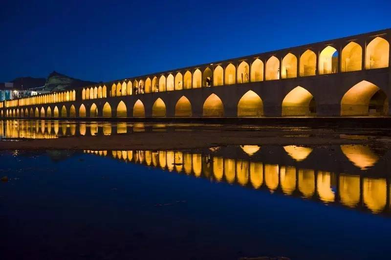 伊朗摄影旅游团为您带来伊朗摄影旅游攻略，伊朗旅游胜地（作品展示丨第115期：夏岐泓）